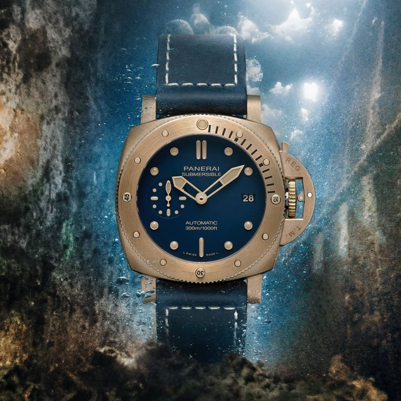 Novelties Watches and Wonders 2021: new Panerai Submersible Bronzo Blu Abisso watch